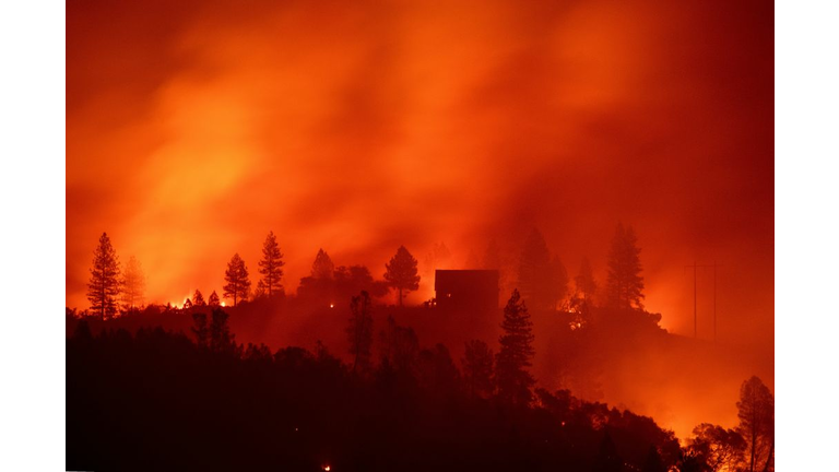 TOPSHOT-US-FIRE-CALIFORNIA-ENVIRONMENT-WEATHER