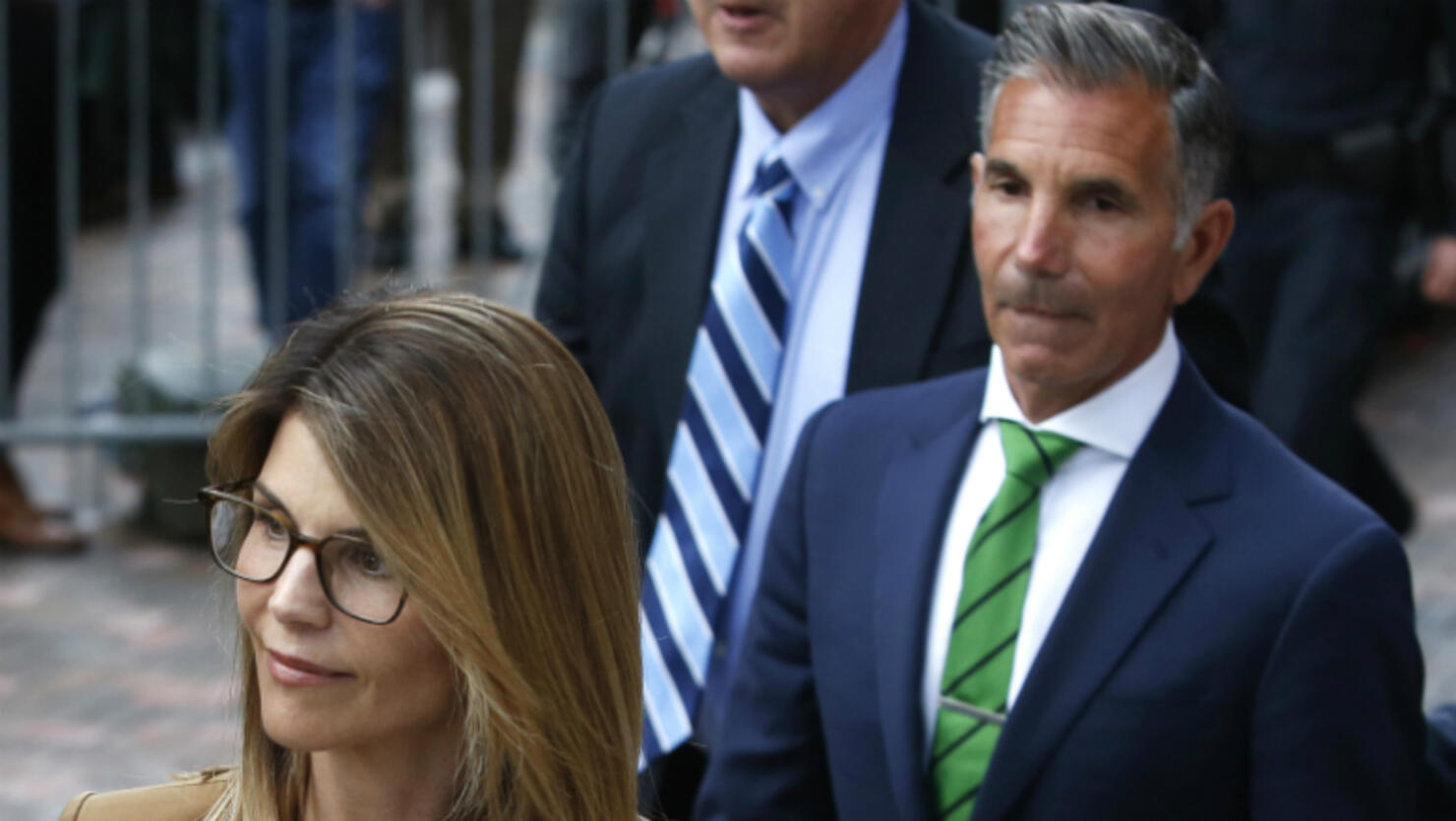 Lori Loughlin And Her Husband Plead Not Guilty In College Admissions Scam Iheart