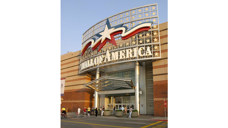 Man charged with throwing boy off mall balcony had history of accosting women, authorities say