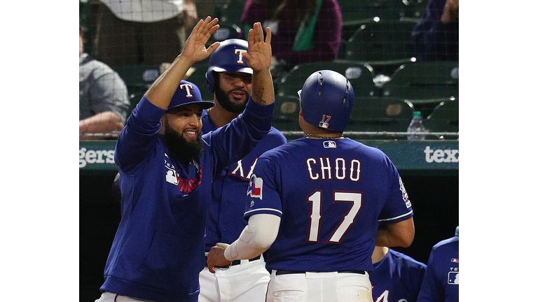 Los Angeles Angels of Anaheim v Texas Rangers