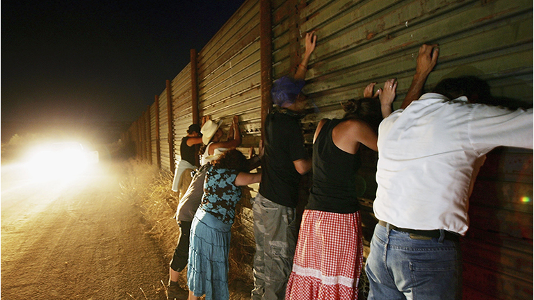 Minutemen Break-Away Group Patrols California-Mexico Border