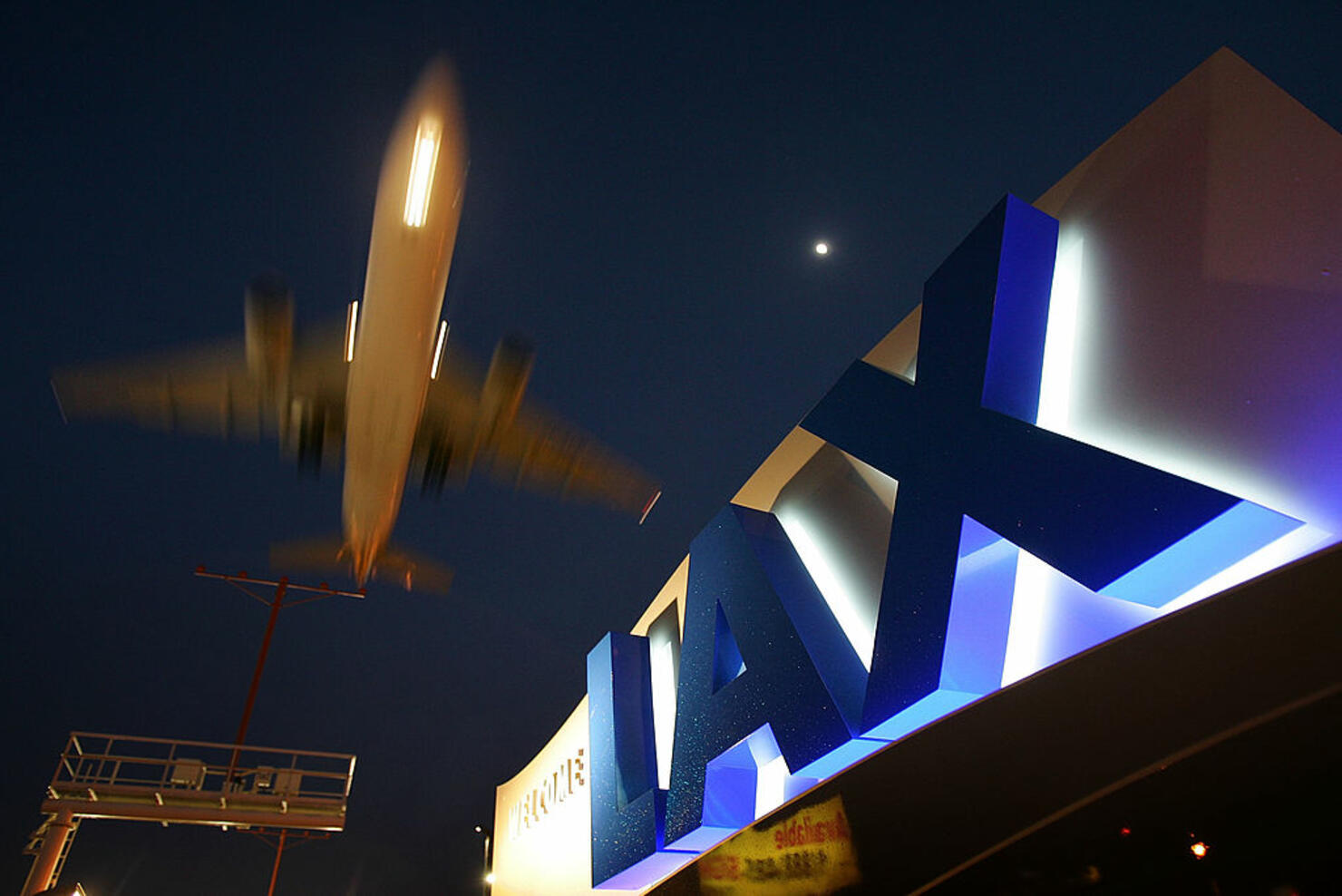 U.S. Airline Industry Struggles Through Turbulent Times