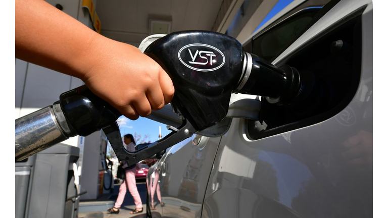 US-TRANSPORT-ECONOMY-GAS