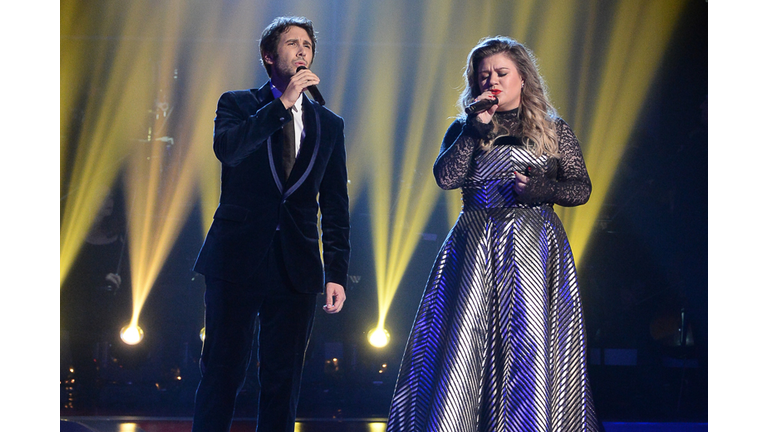 A Home for the Holidays with Josh Groban