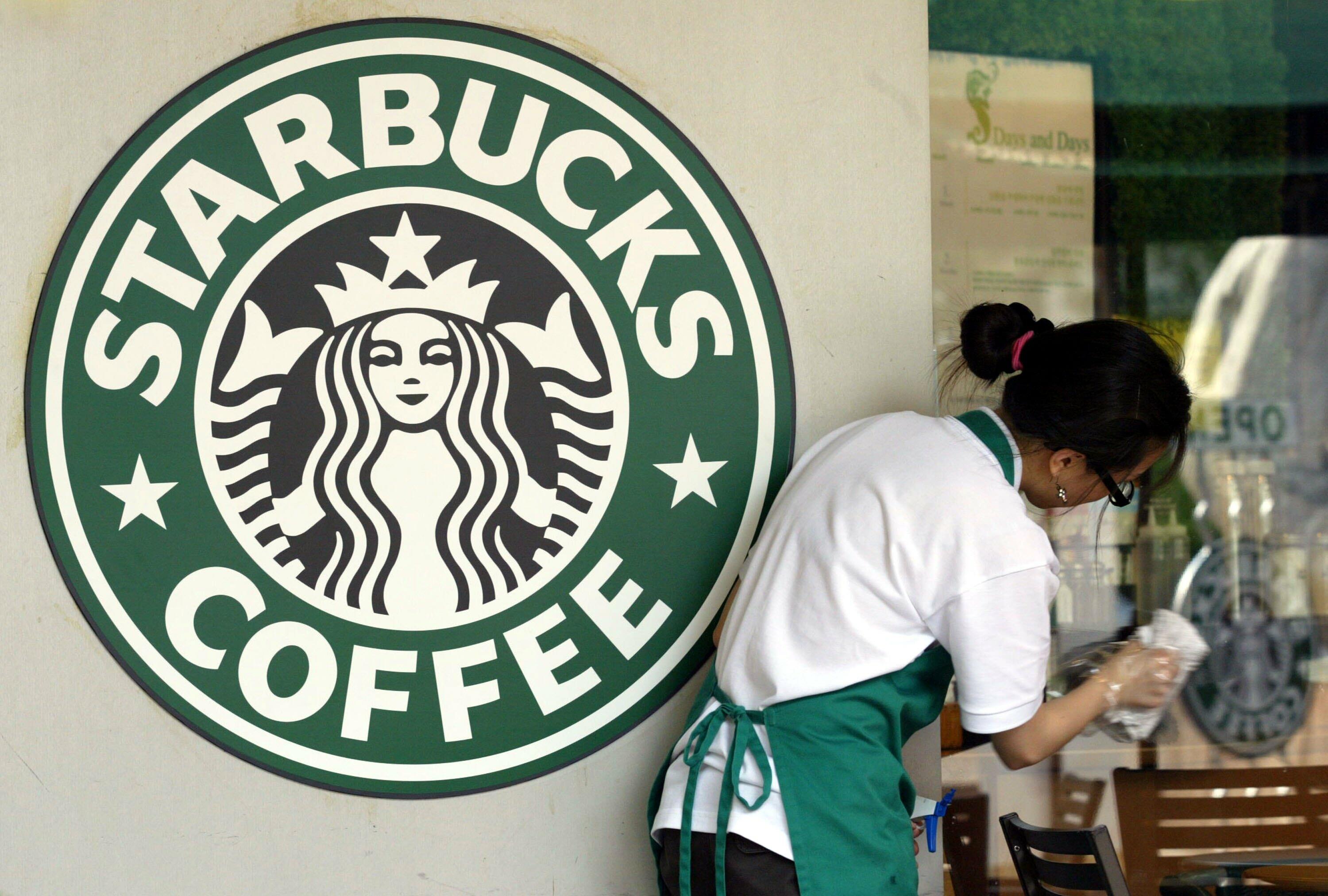 starbucks blm shirts for employees