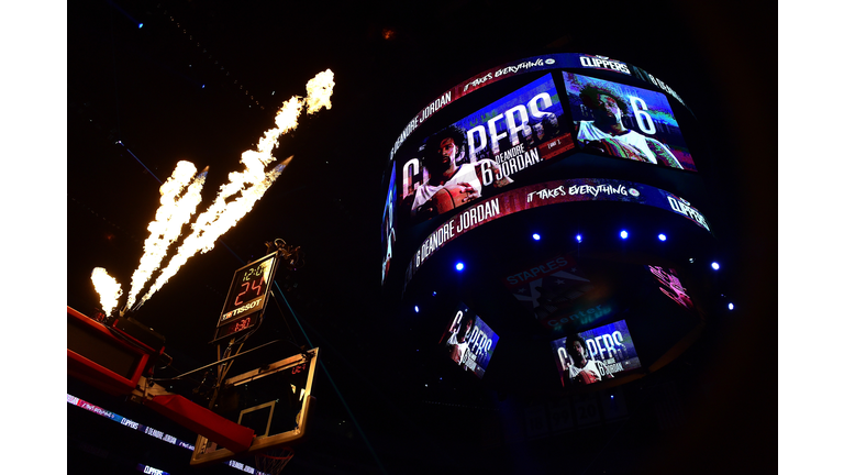 Memphis Grizzlies v Los Angeles Clippers