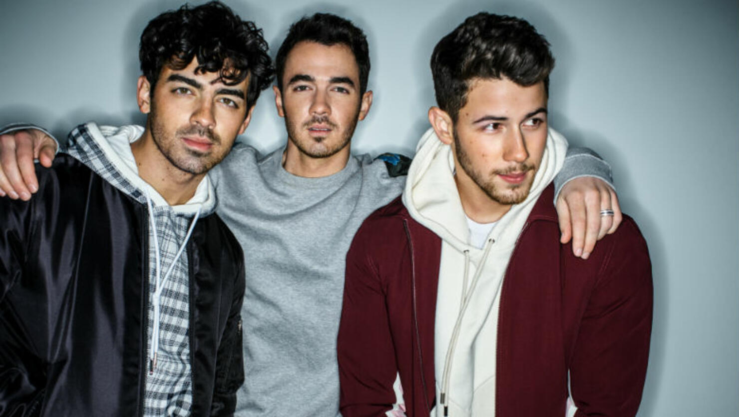 Jonas Brothers Reveal 2019 Happiness Begins Tour Dates Iheart 5649