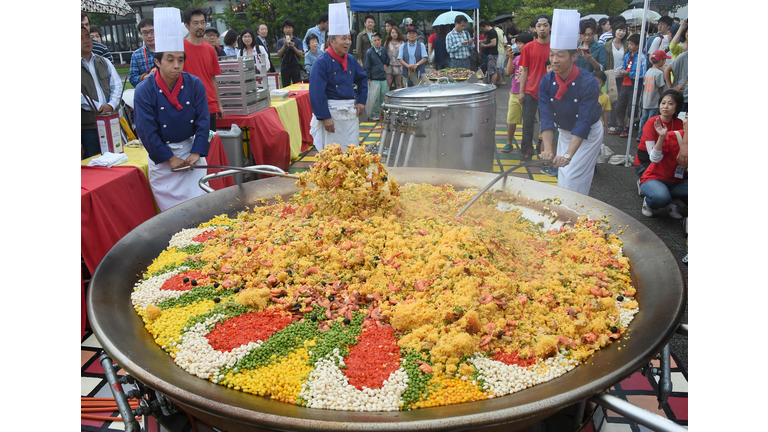 JAPAN-SPAIN-PAELLA