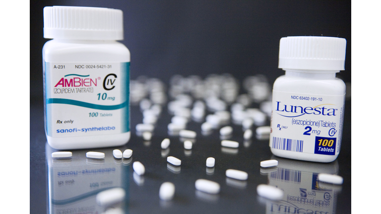 Bottles and pills of Sanofi-Aventis SA's Ambien, left, the t