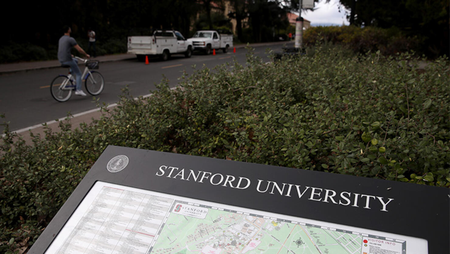 More Than 30 People Charged  In Elite College Entry Bribery Scheme