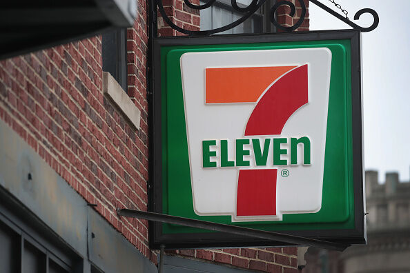 Agents From Immigration And Customs Enforcement Agency Target About 100 7-Eleven Stores In Employment Of Undocumented Raids