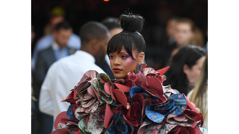 ENTERTAINMENT-US-COSTUME-FASHION-MET-GALA