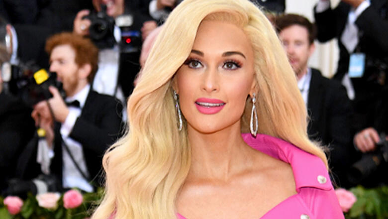 Kacey Musgraves Is Insanely Gorgeous As Barbie At 2019 Met Gala | iHeart