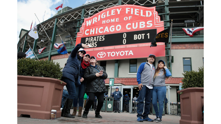 Chicago Cubs Fans Come Out For Snow-Delayed Home Opener