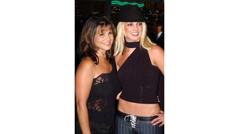 "Four Feathers" Premiere