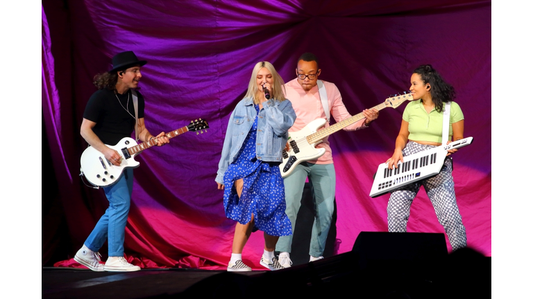 Pink at The Schottenstein Center