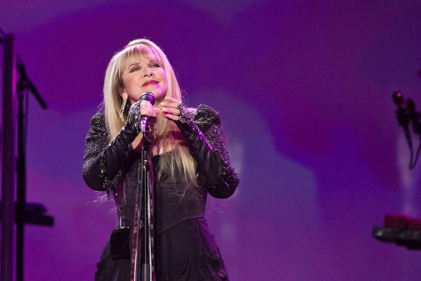 Rod Stewart and Stevie Nicks Perform at Madison Square Garden