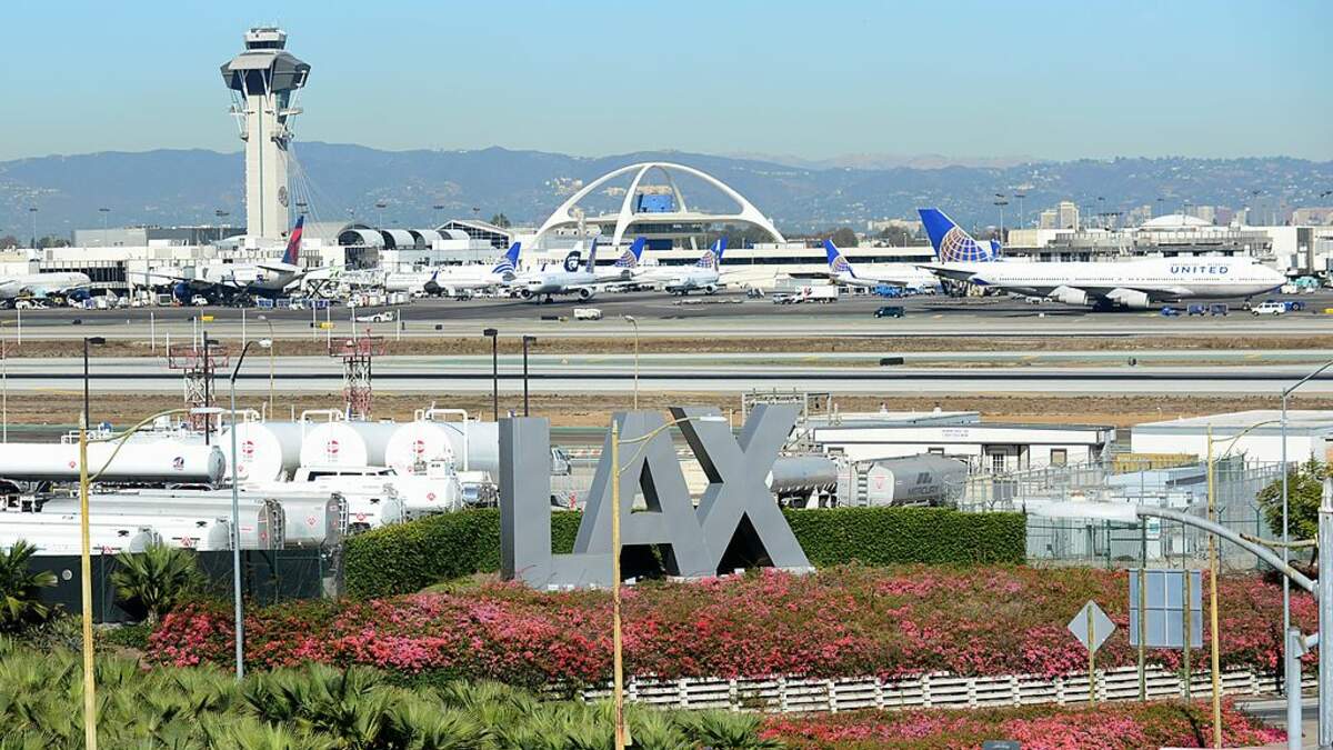 Labor Union Expected To Hold Second Protest Over Wages Benefits At Lax Kfi Am 640