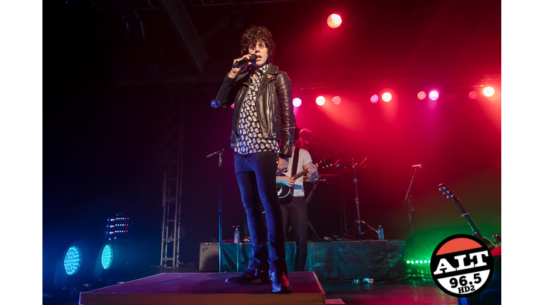 LP at Showbox SoDo with Lauren Ruth