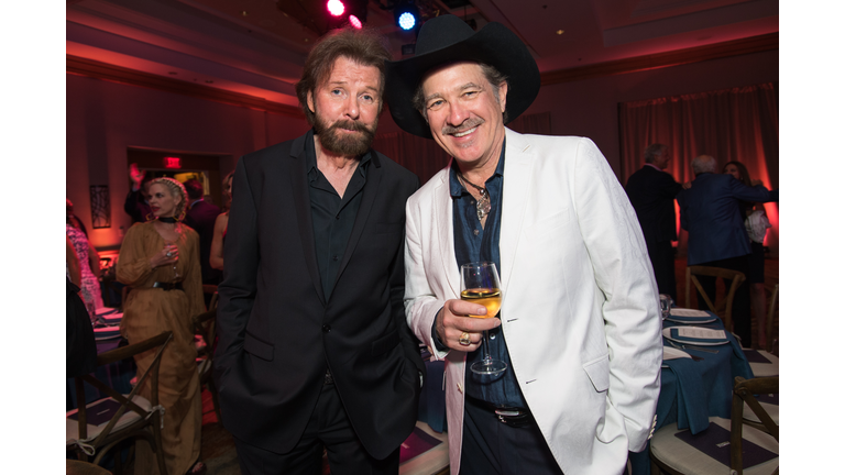 Celebrity Fight Night's Founders Club Dinner