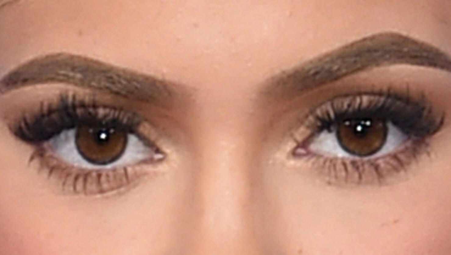 Guess The Celebrities By Their Eyes 