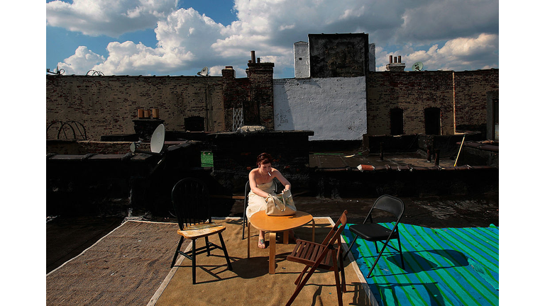 New Yorkers Take "Staycations" In Town Due to Economic Woes