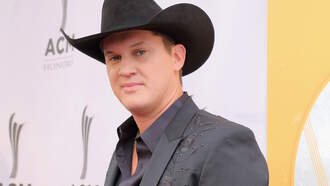 Jon Pardi Reveals Favorite Fall Food