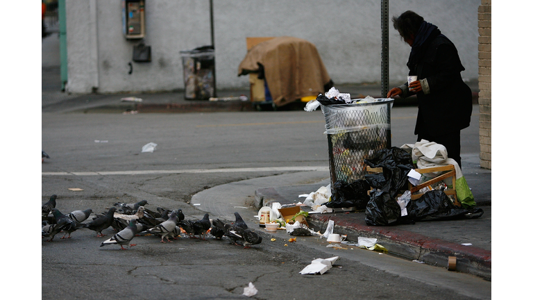 Los Angeles To Allow Homeless To Sleep On Sidewalks