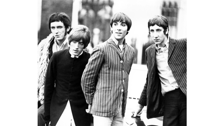 Photo of WHO and John ENTWISTLE and Roger DALTREY and Keith MOON and Pete TOWNSHEND