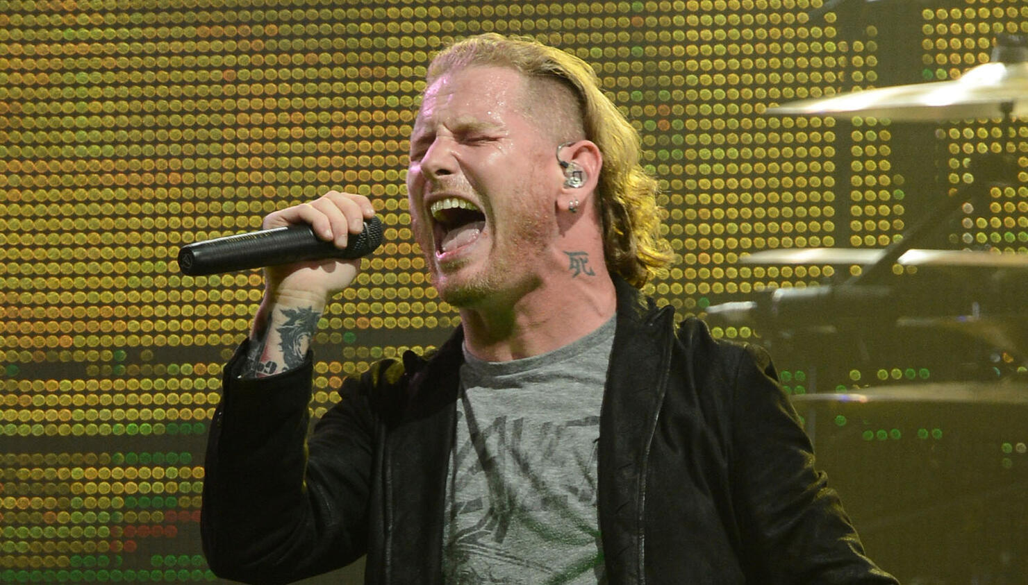 5th Annual Revolver Golden Gods Award Show - Inside