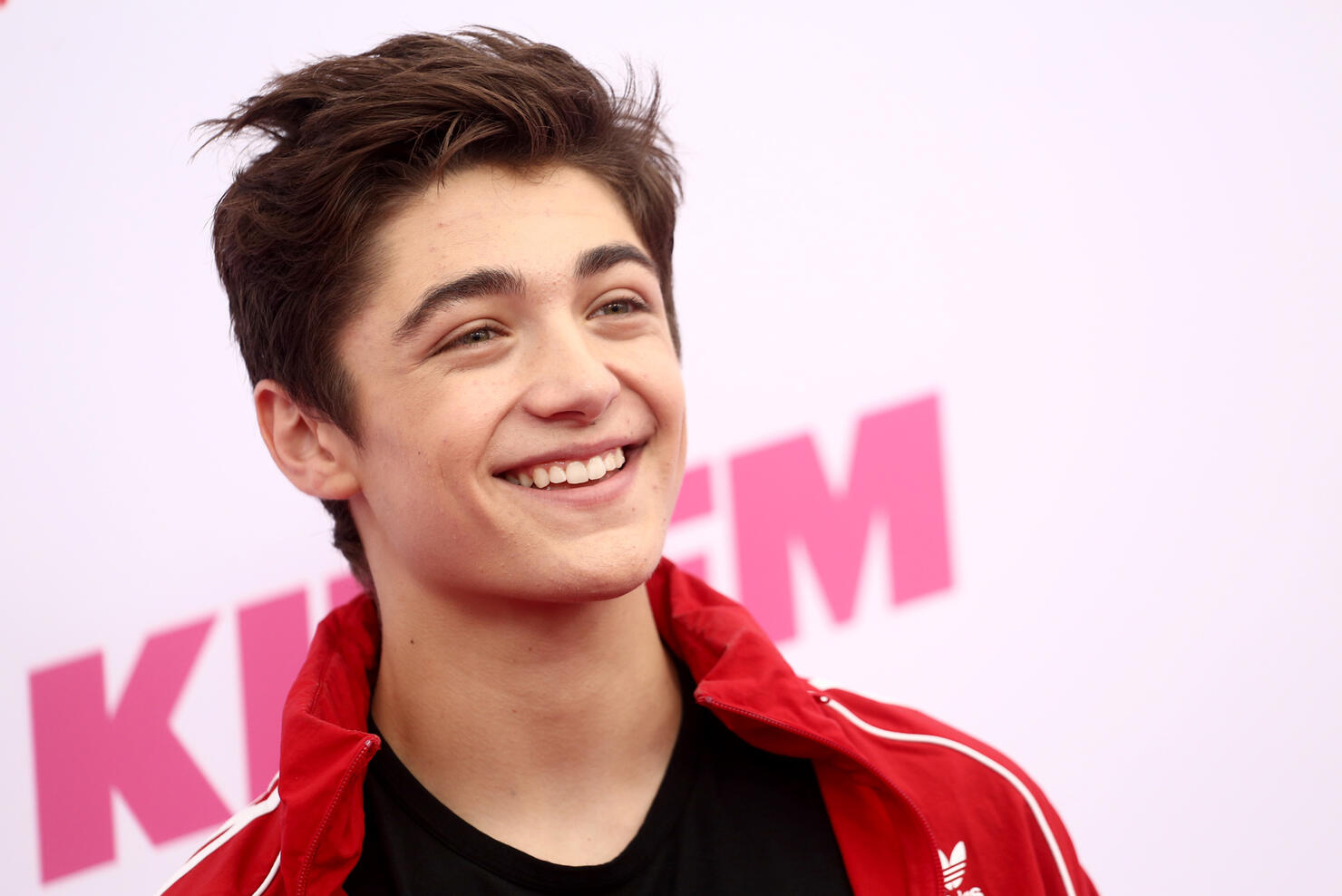 2019 iHeartRadio Wango Tango Presented By The JUVÉDERM® Collection Of Dermal Fillers - Red Carpet