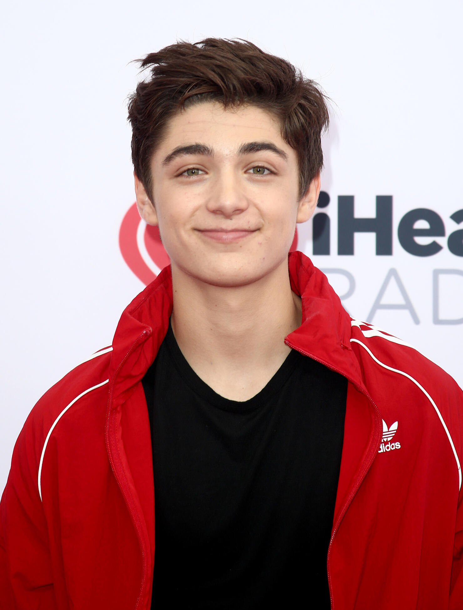 2019 iHeartRadio Wango Tango Presented By The JUVÉDERM® Collection Of Dermal Fillers - Red Carpet