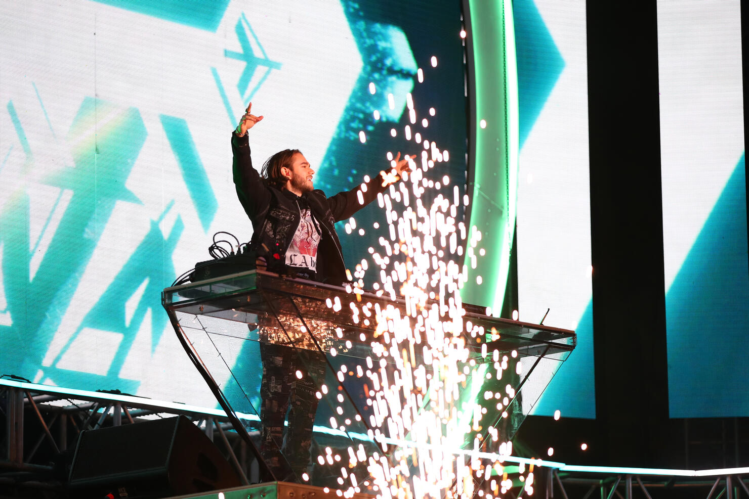 2019 iHeartRadio Wango Tango Presented By The JUVÉDERM® Collection Of Dermal Fillers - Show