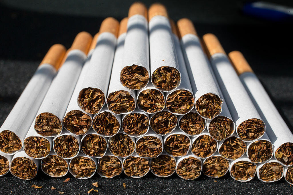 Beverly Hills Bans Most Tobacco Sales - Thumbnail Image