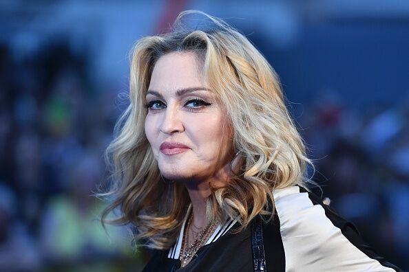 Madonna wants her 'Dear John' letter from Tupac returned immediately.