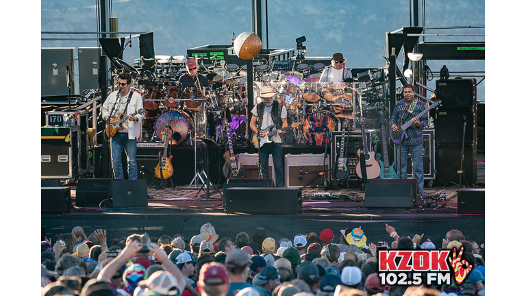 Deaad and Company performs at The Gorge Amphitheatre