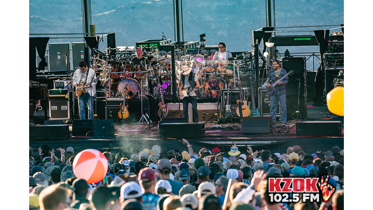 Deaad and Company performs at The Gorge Amphitheatre