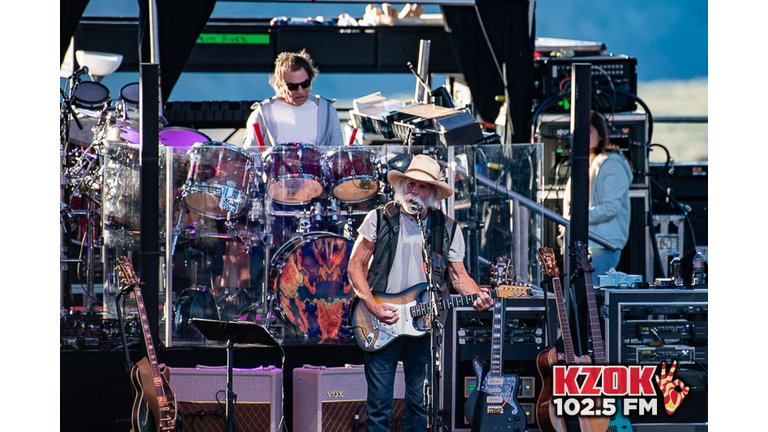 Deaad and Company performs at The Gorge Amphitheatre