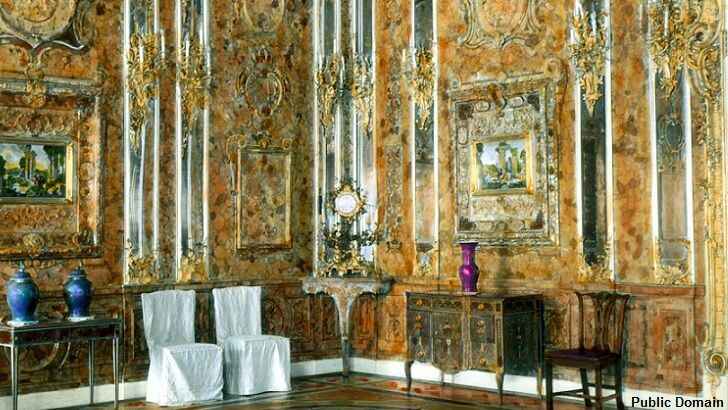 Divers Set to Scour Sunken Nazi Ship for Legendary Lost Amber Room