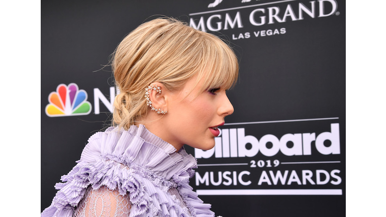 2019 Billboard Music Awards - Red Carpet