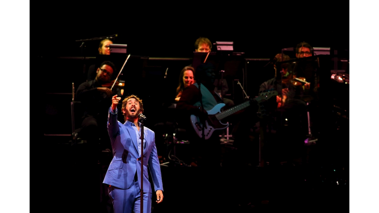 Josh Groban at Nationwide Arena