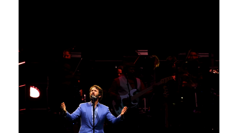Josh Groban at Nationwide Arena