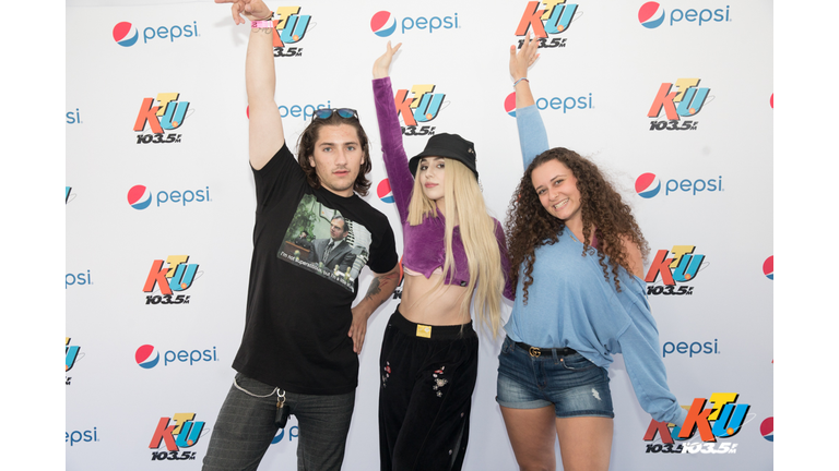 PHOTOS: Ava Max Meets Fans Backstage at KTUphoria