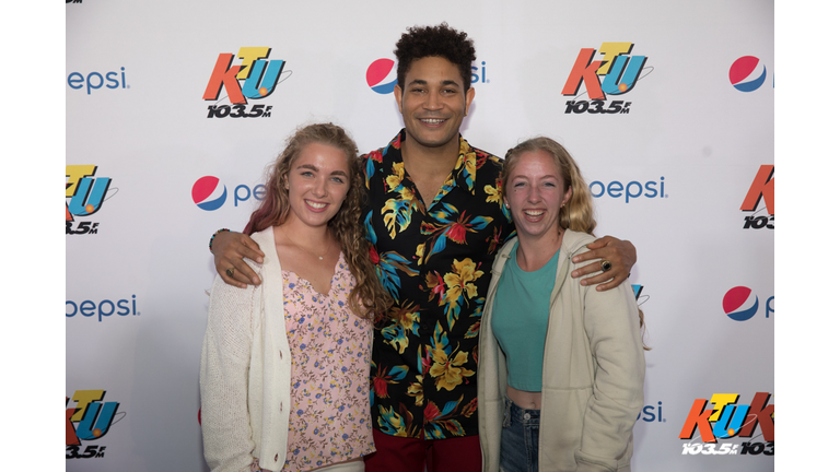 PHOTOS: Bryce Vine Meets Fans Backstage at KTUphoria