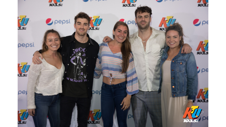 PHOTOS: The Chainsmokers Meet Fans Backstage at KTUphoria