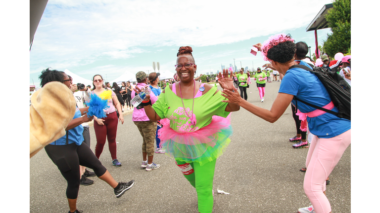 2019 Sista Strut Philadelphia Finish Line Photos. Photo: iHeartMedia Philly/Tricia Gdowik
