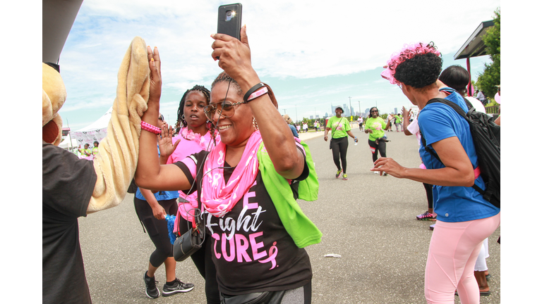 2019 Sista Strut Philadelphia Finish Line Photos. Photo: iHeartMedia Philly/Tricia Gdowik