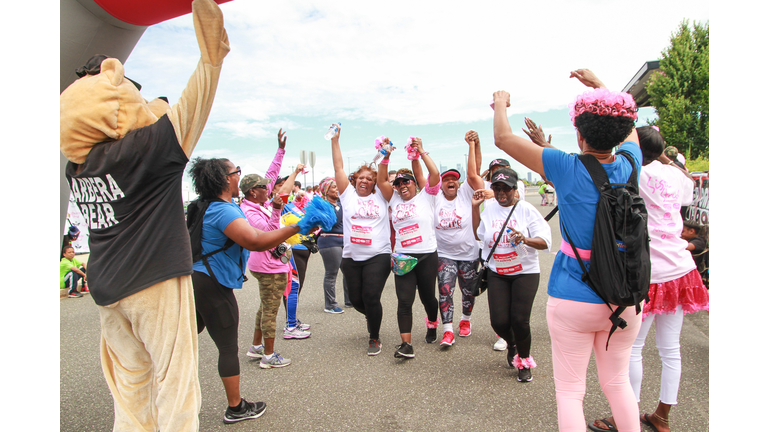 2019 Sista Strut Philadelphia Finish Line Photos. Photo: iHeartMedia Philly/Tricia Gdowik