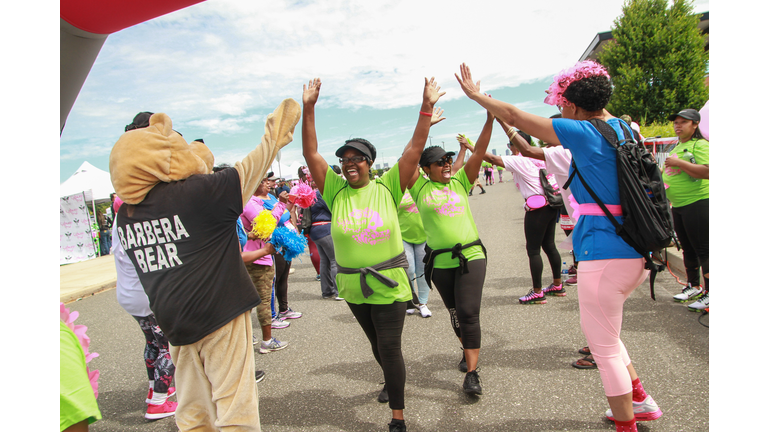 2019 Sista Strut Philadelphia Finish Line Photos. Photo: iHeartMedia Philly/Tricia Gdowik