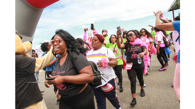 2019 Sista Strut Philadelphia Finish Line Photos. Photo: iHeartMedia Philly/Tricia Gdowik